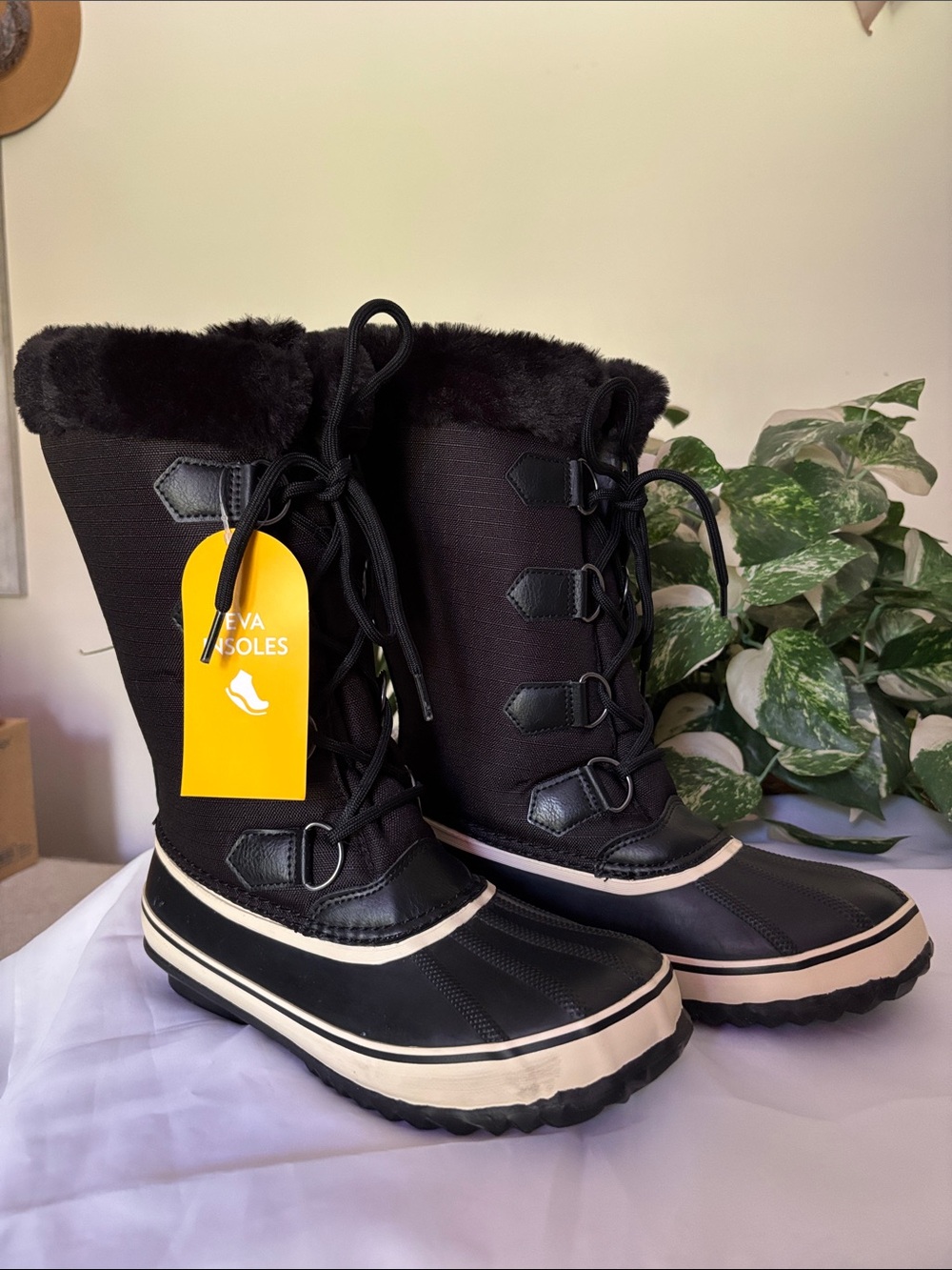 JBU Boots 7.5